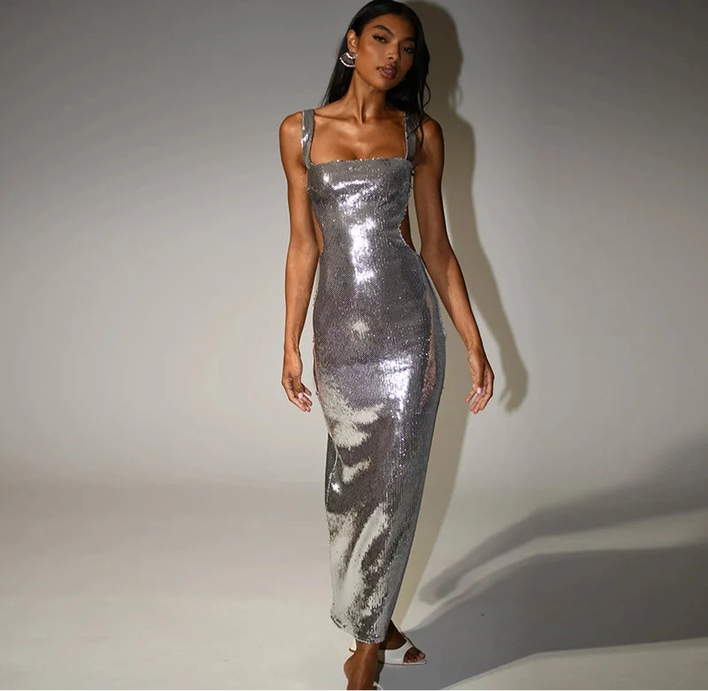 שמלת פאייטים גב פתוח