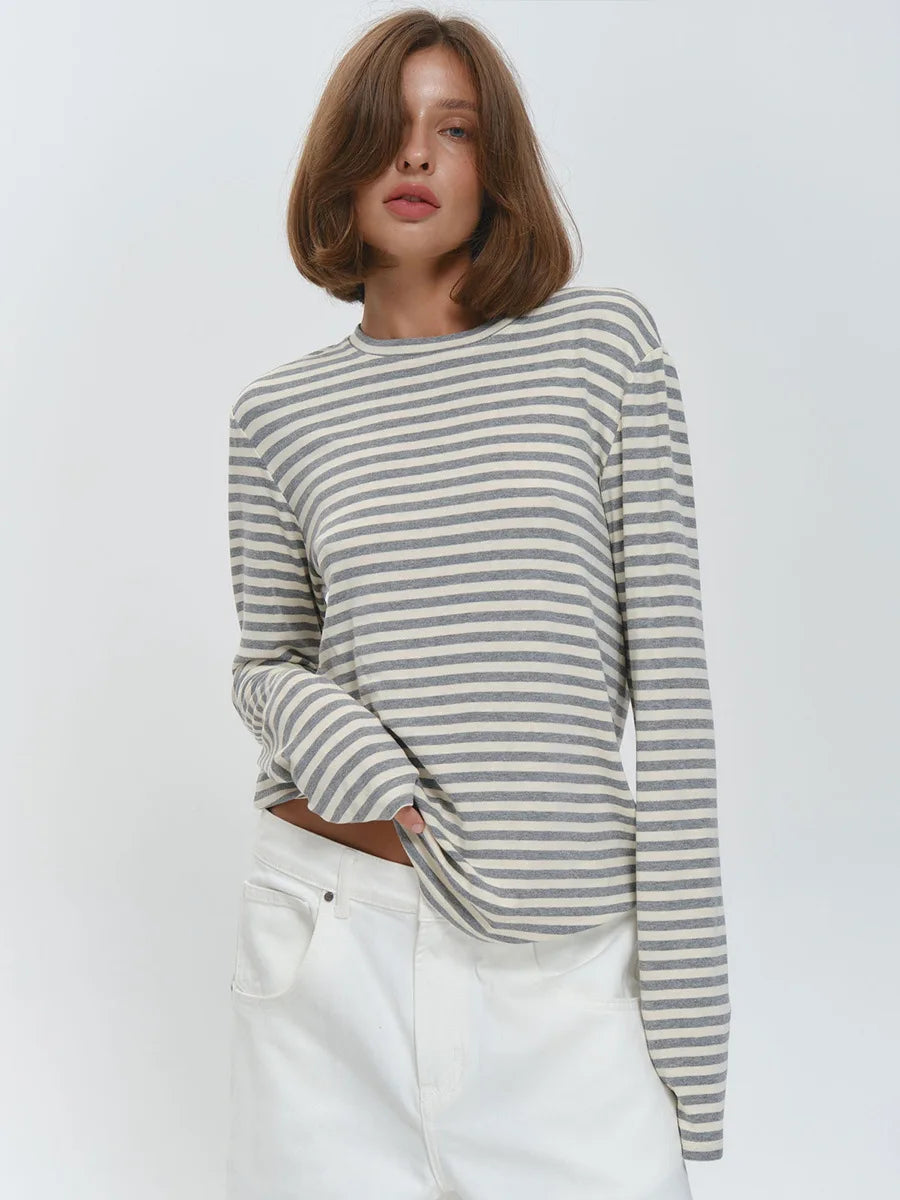 חולצת כותנה עם פסים וצווארון עגול