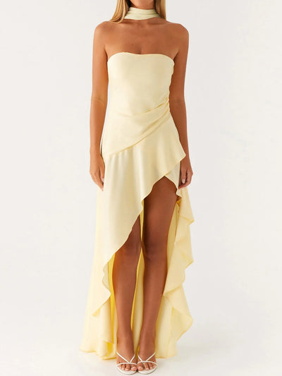 שיר - שמלת סטרפלס א־סימטרית עם צעיף